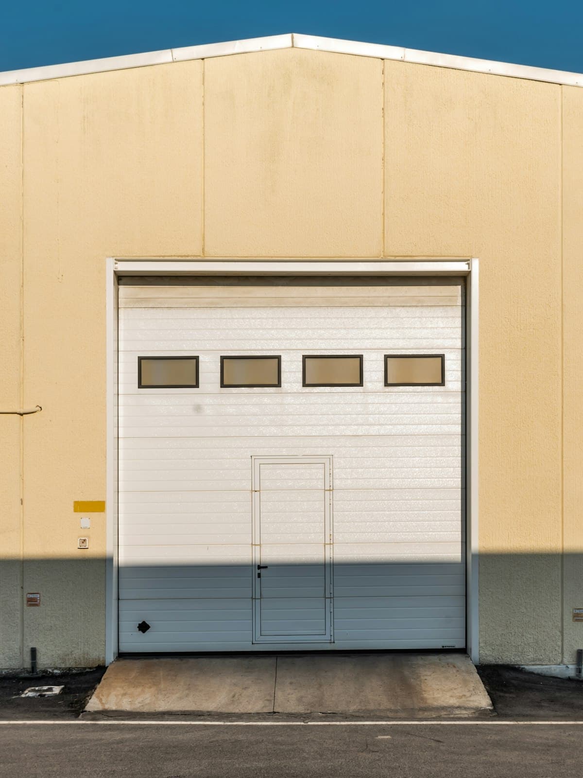 Garage Door Won't Open or Close? 8 Common Causes and How to Fix Them